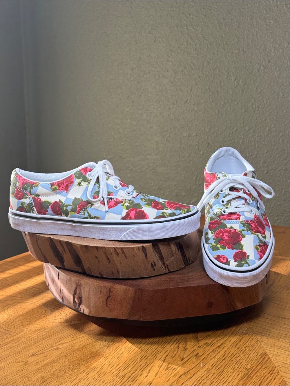 VANS DOHENY CHECKERBOARD FLORAL SNEAKERS